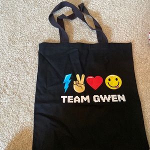 Team Gwen black tote.
